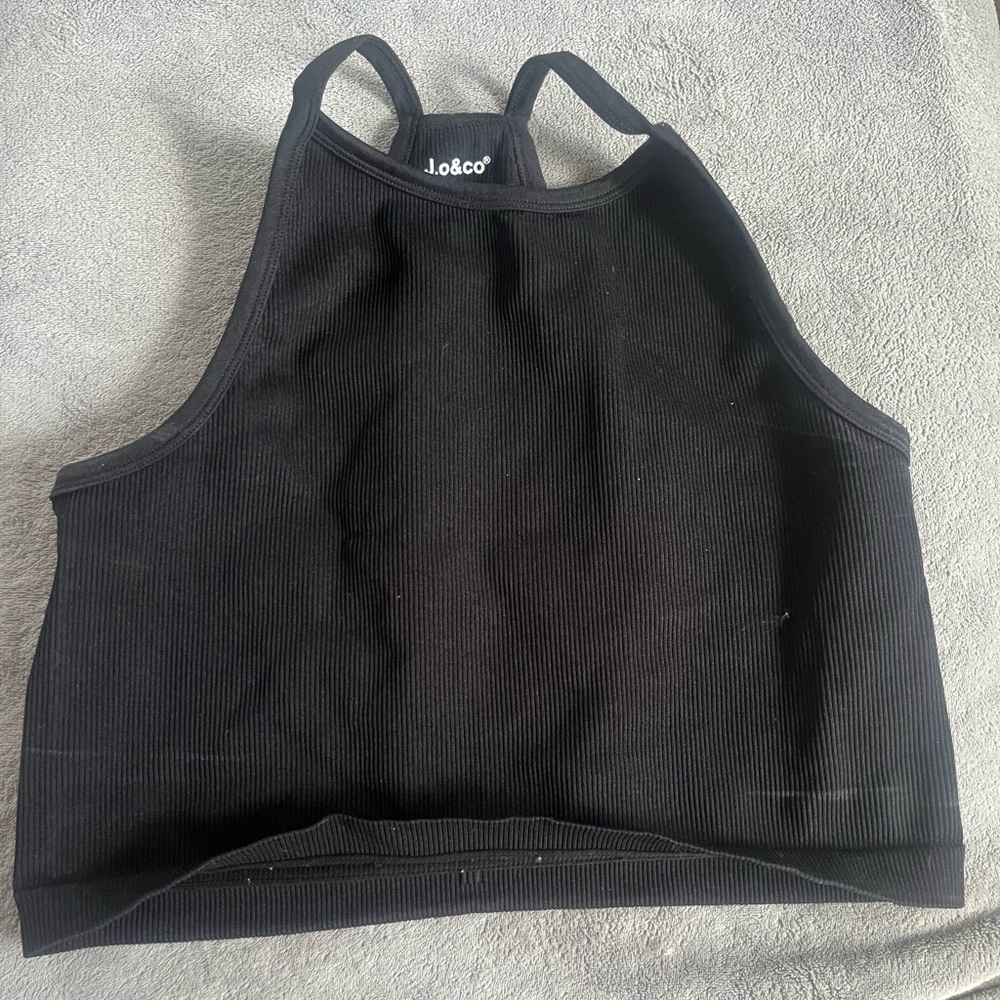 Black crop ribbed tank